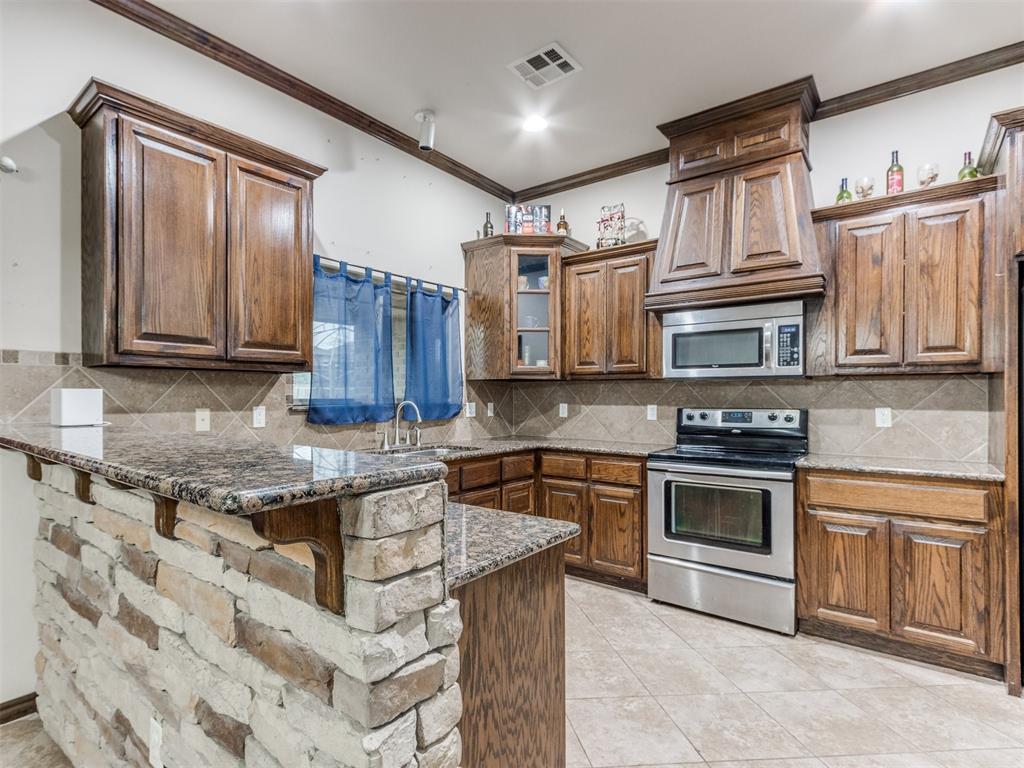 737 SW 45th Street