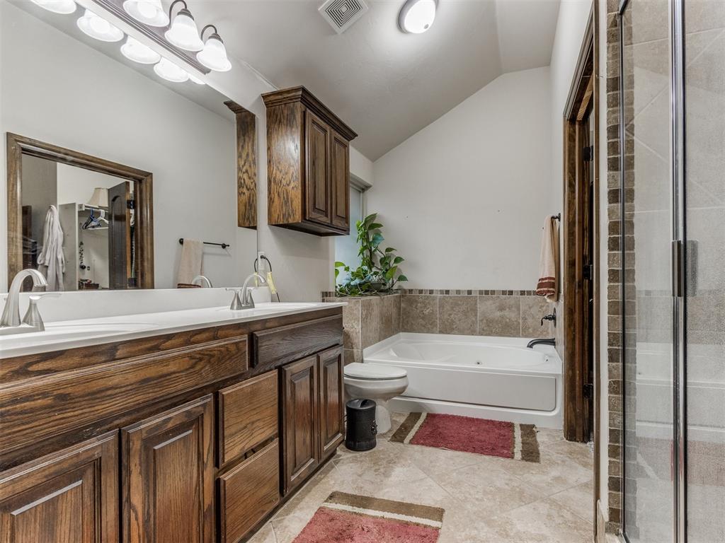 737 SW 45th Street
