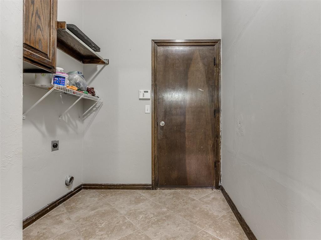 737 SW 45th Street