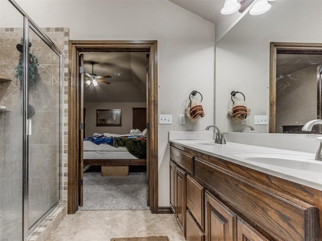 737 SW 45th Street