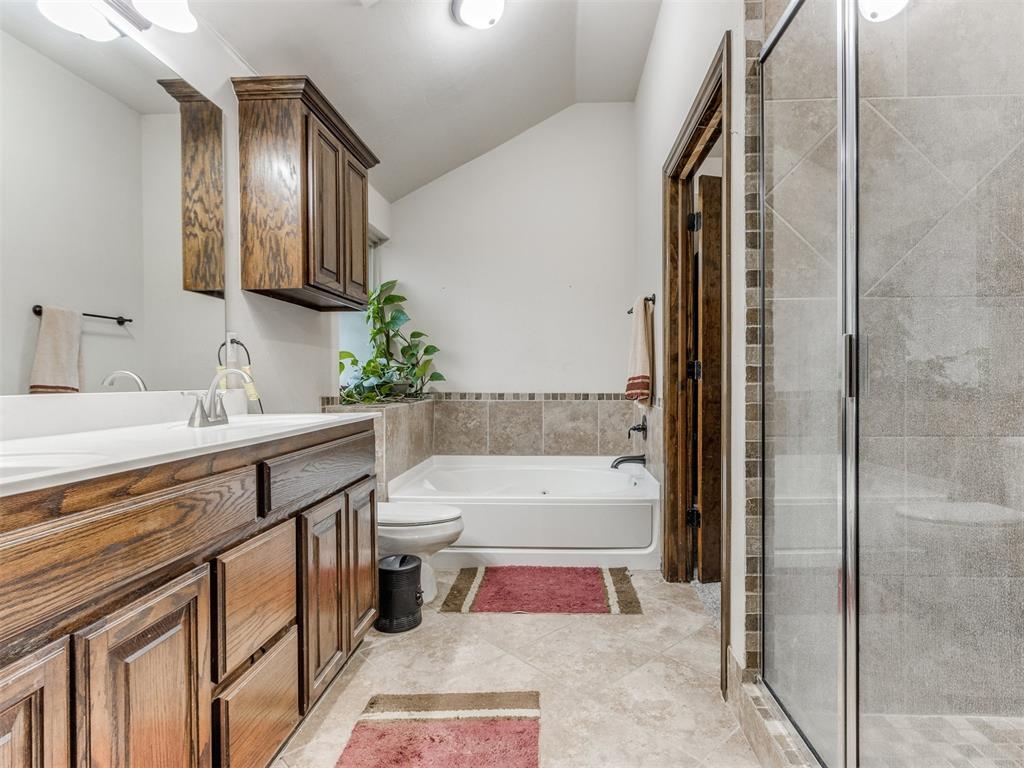 737 SW 45th Street