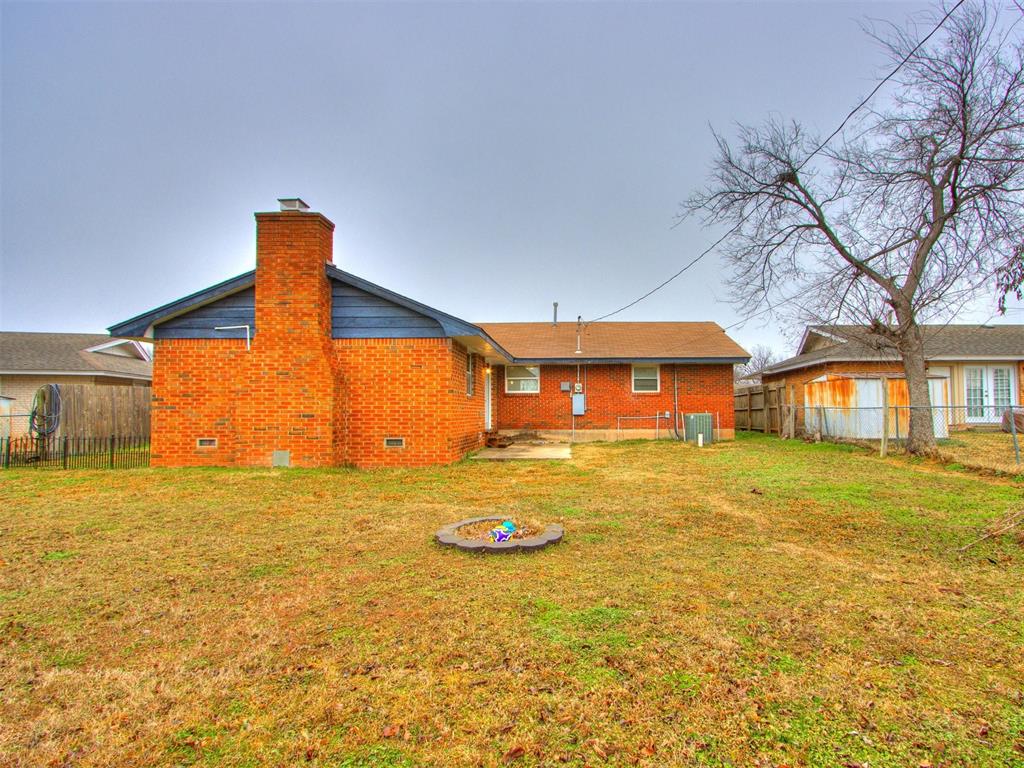 772 SW 1st Street