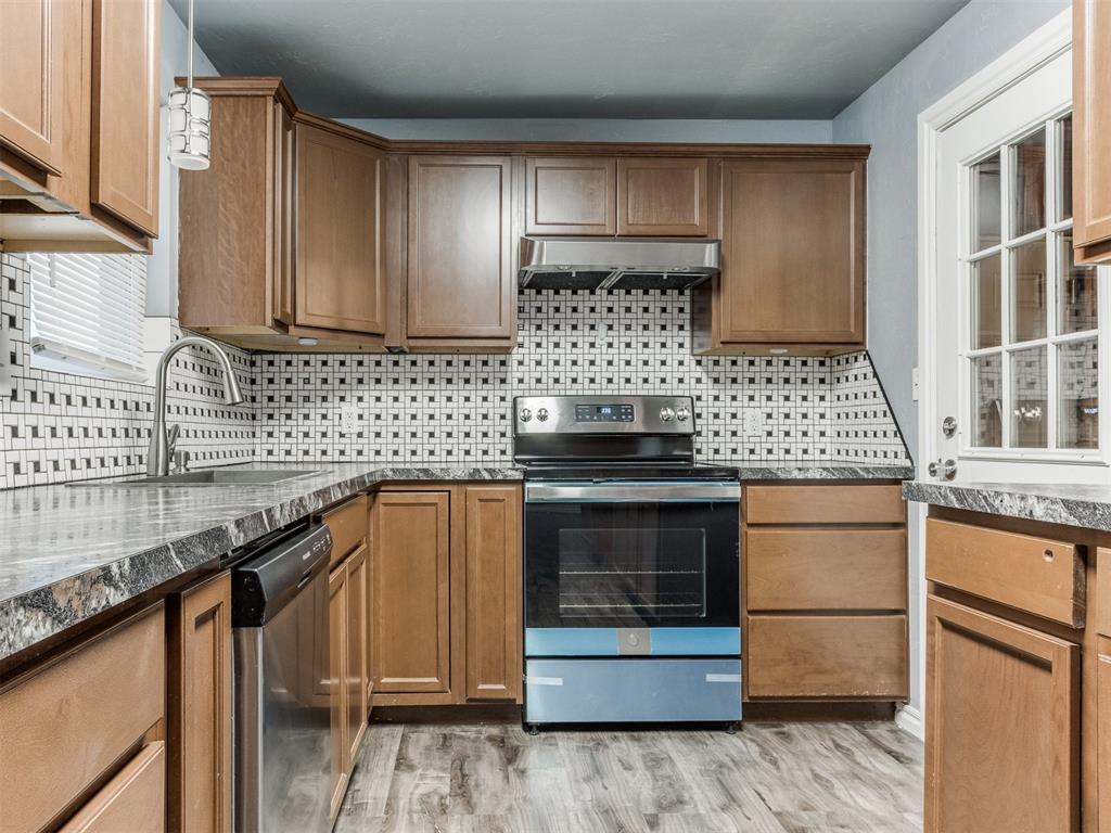 772 SW 1st Street