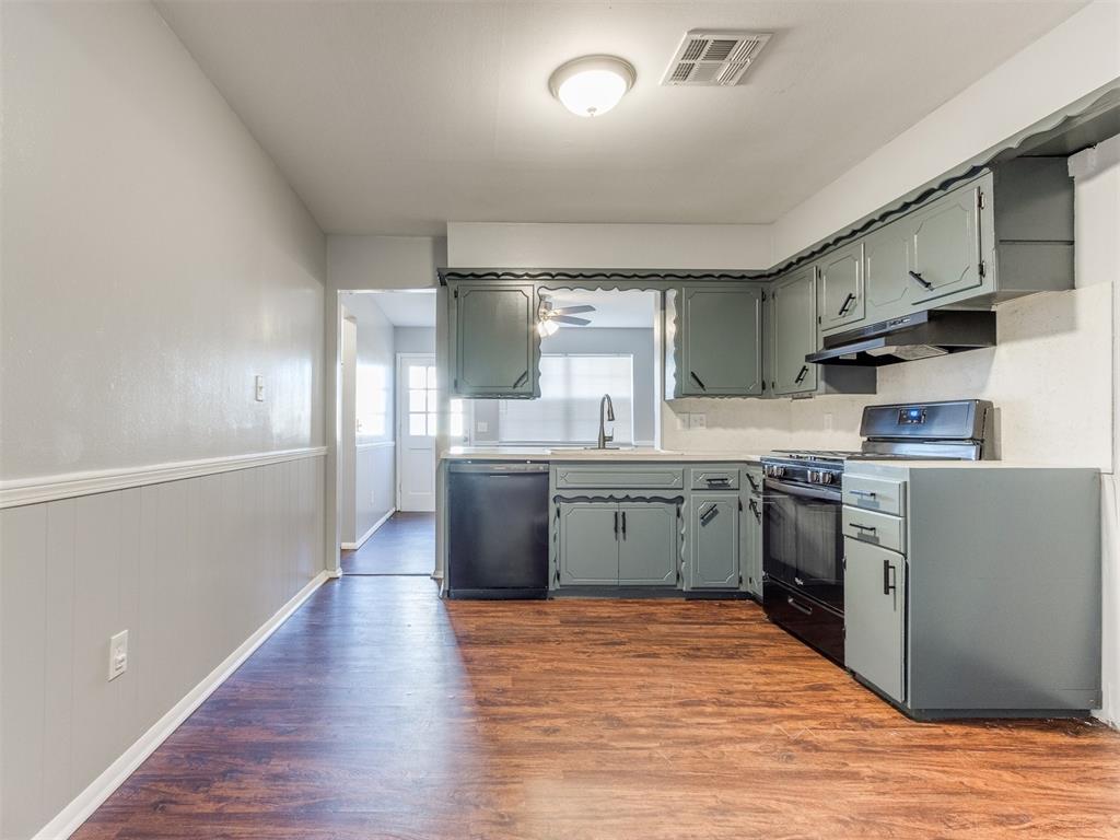 711 SW 3rd Street