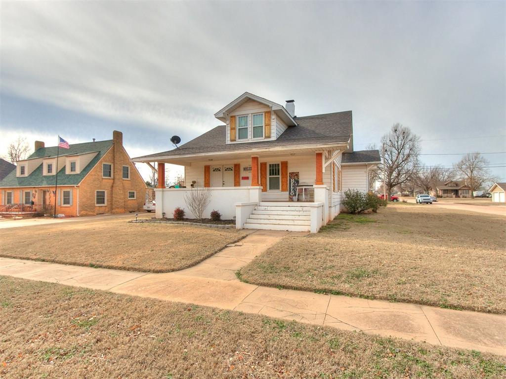 802 S 7th Street