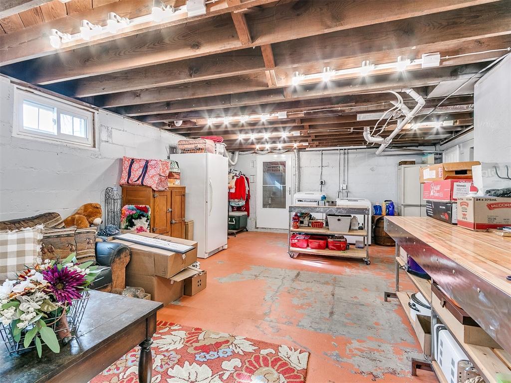802 S 7th Street