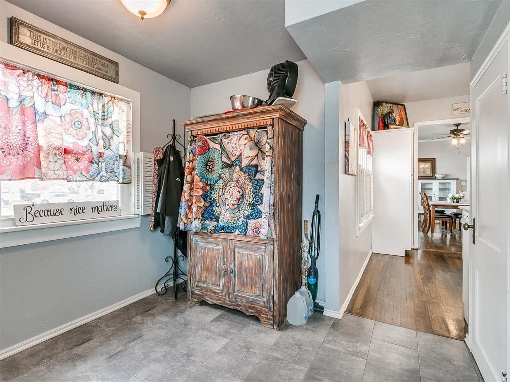 802 S 7th Street
