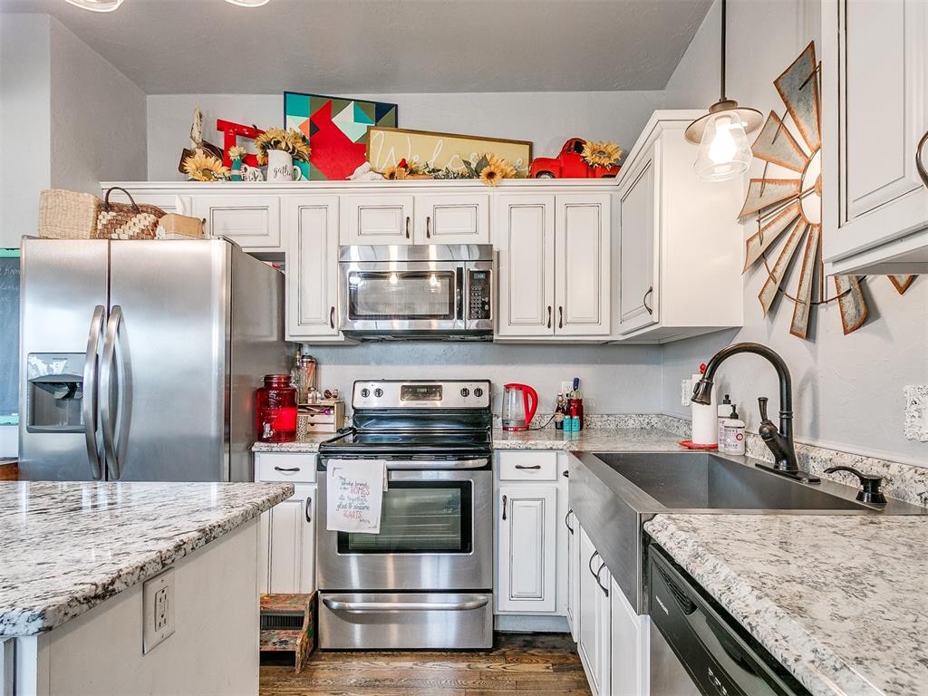 802 S 7th Street
