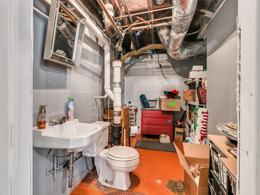 802 S 7th Street