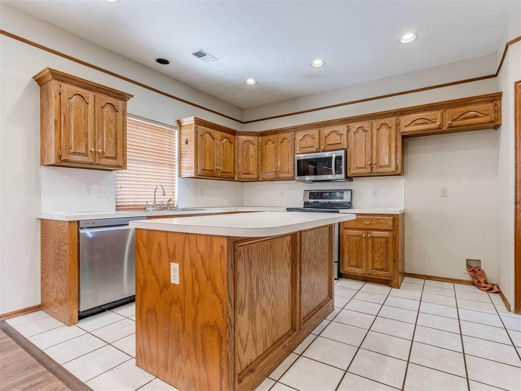 708 NE 20th Street
