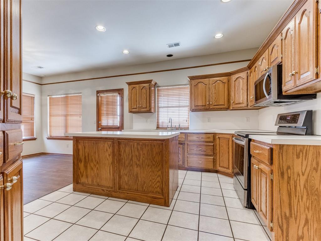 708 NE 20th Street