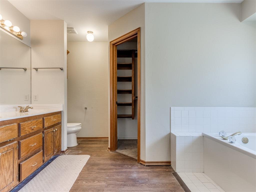 708 NE 20th Street