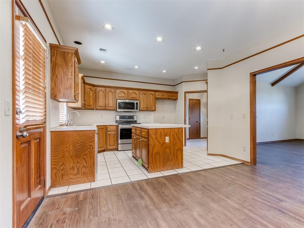 708 NE 20th Street