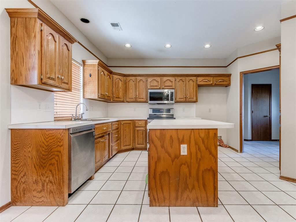 708 NE 20th Street
