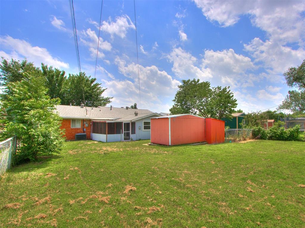 909 W Main Street