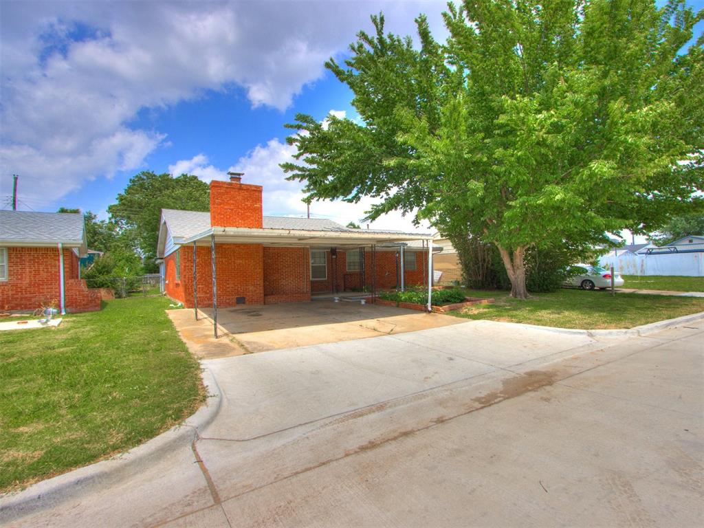 909 W Main Street