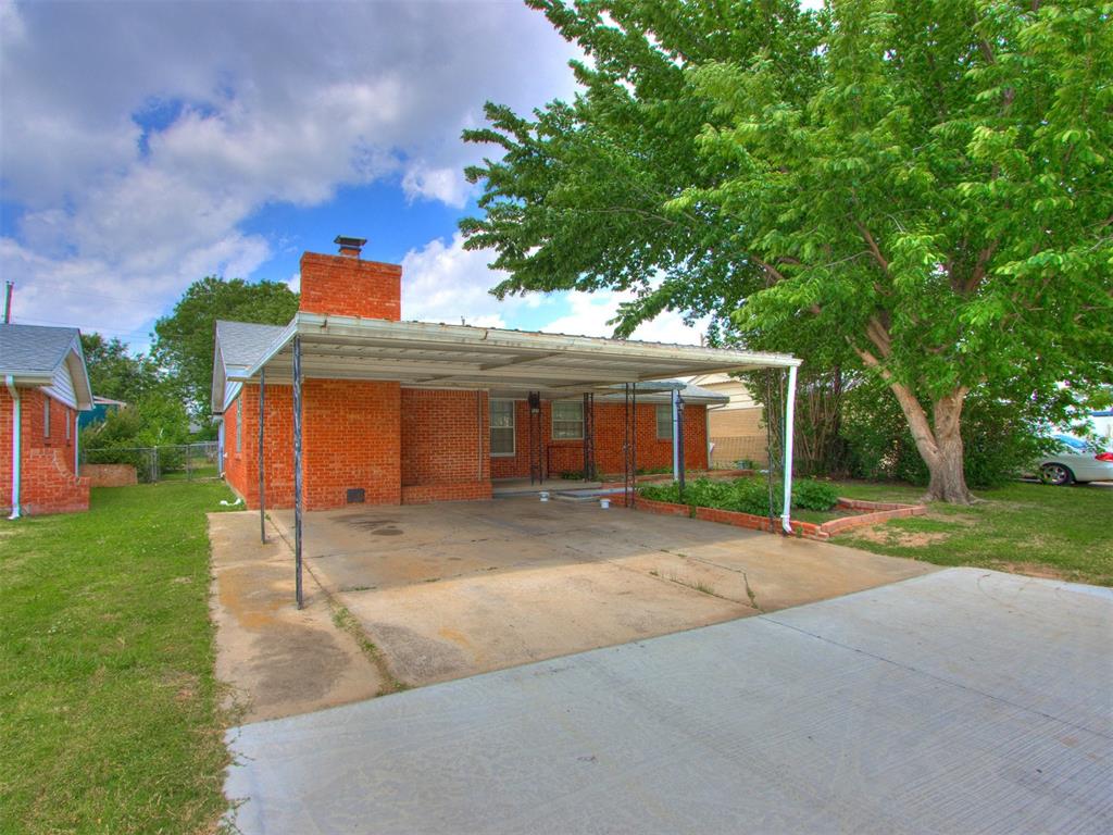 909 W Main Street