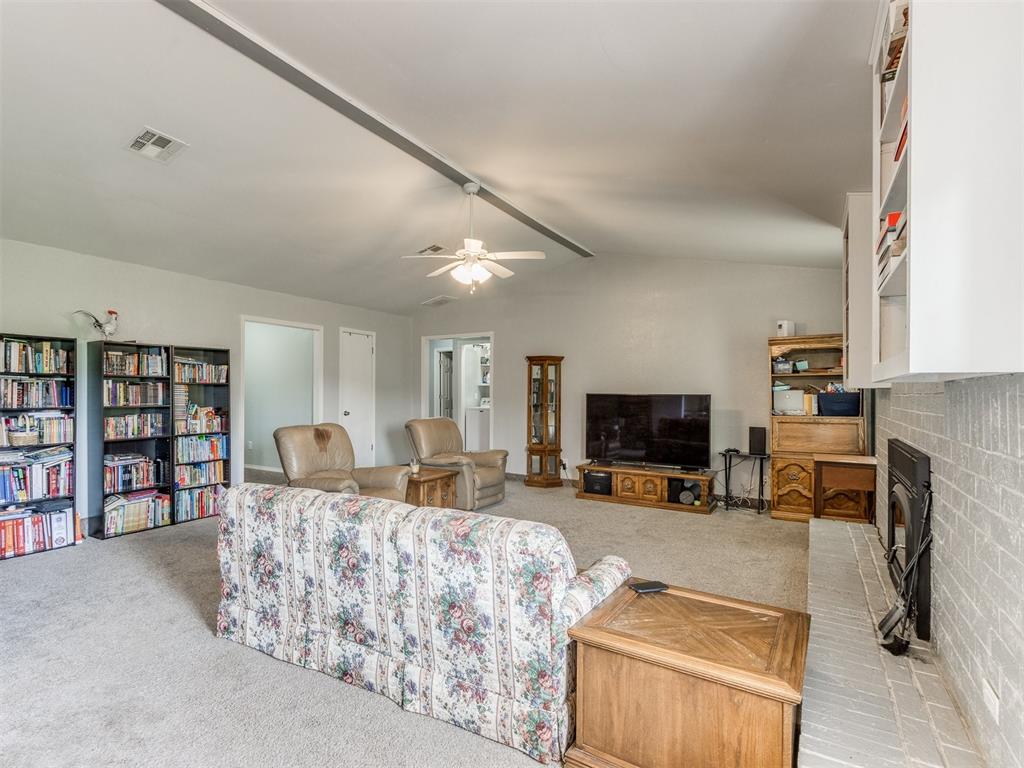 1133 NW 1st Street