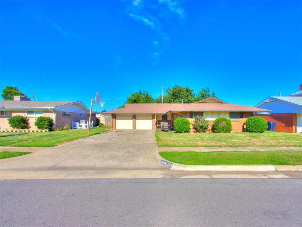8004 S Hillcrest Drive