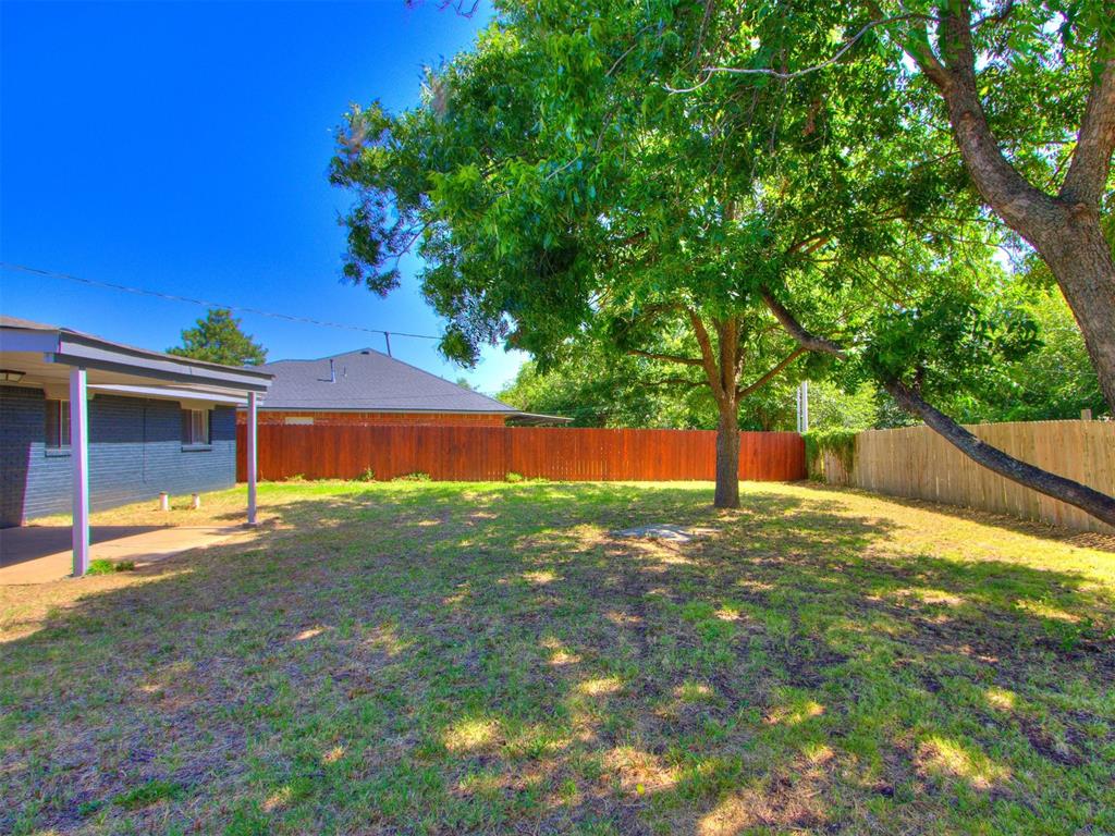 749 N Dallas Avenue