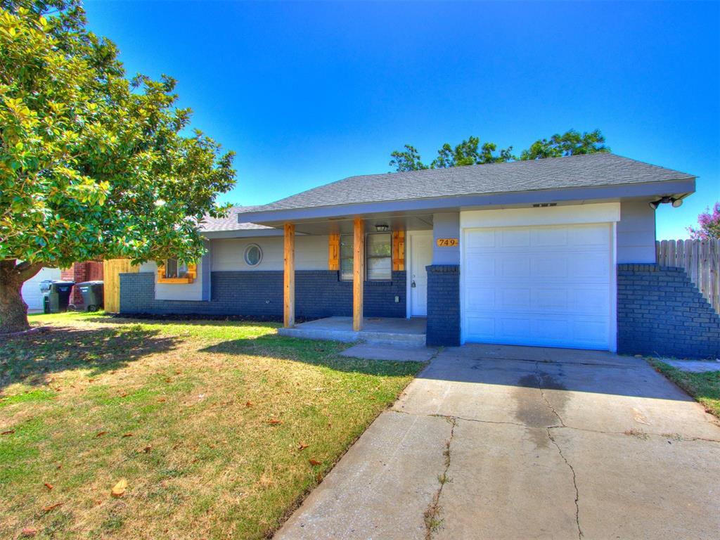 749 N Dallas Avenue