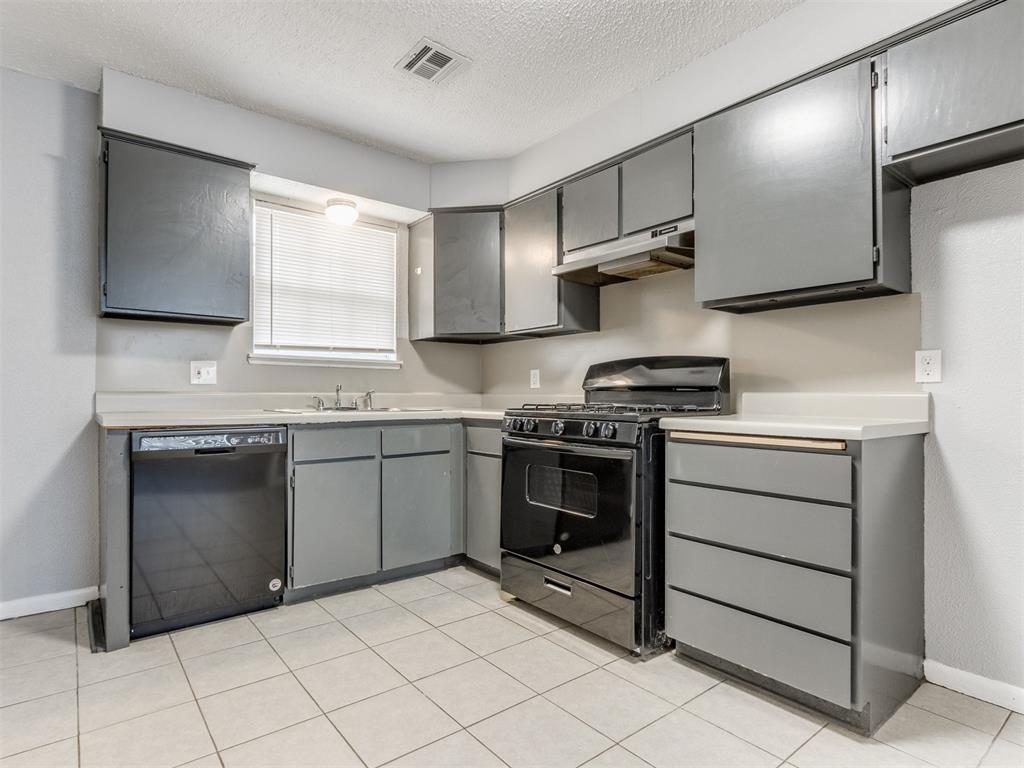 821 NW 8th Street