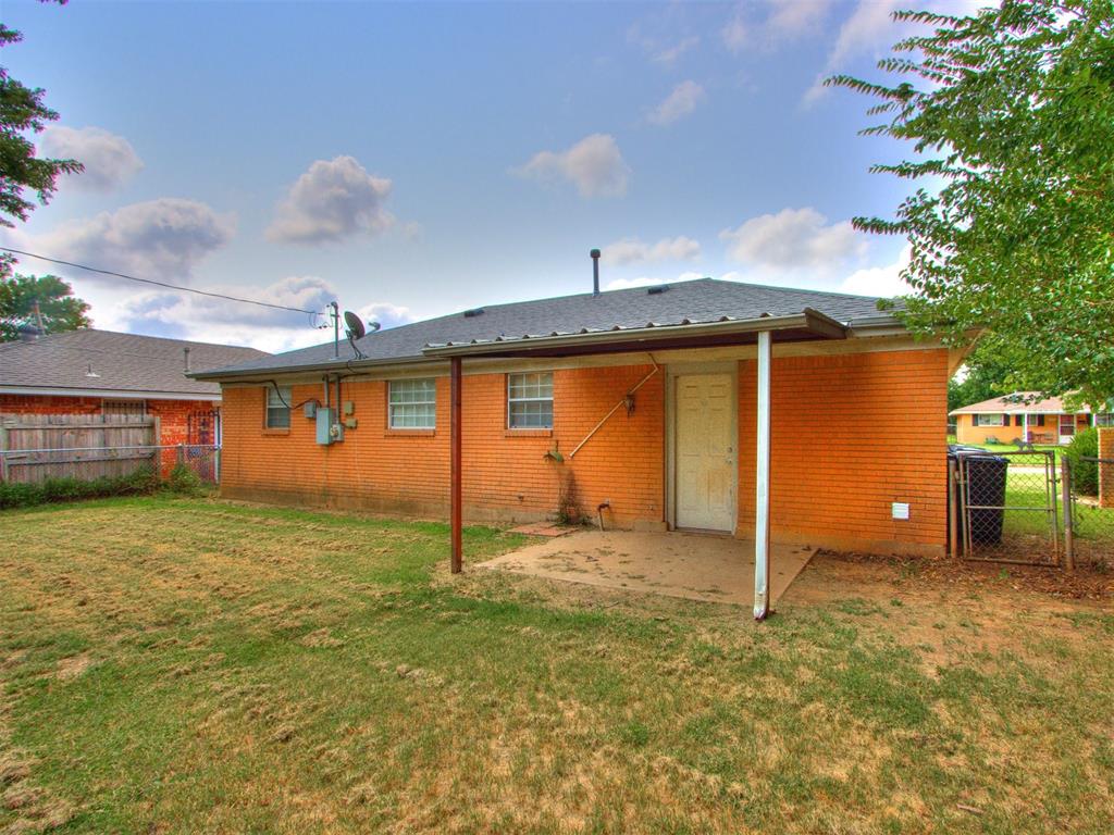 821 NW 8th Street