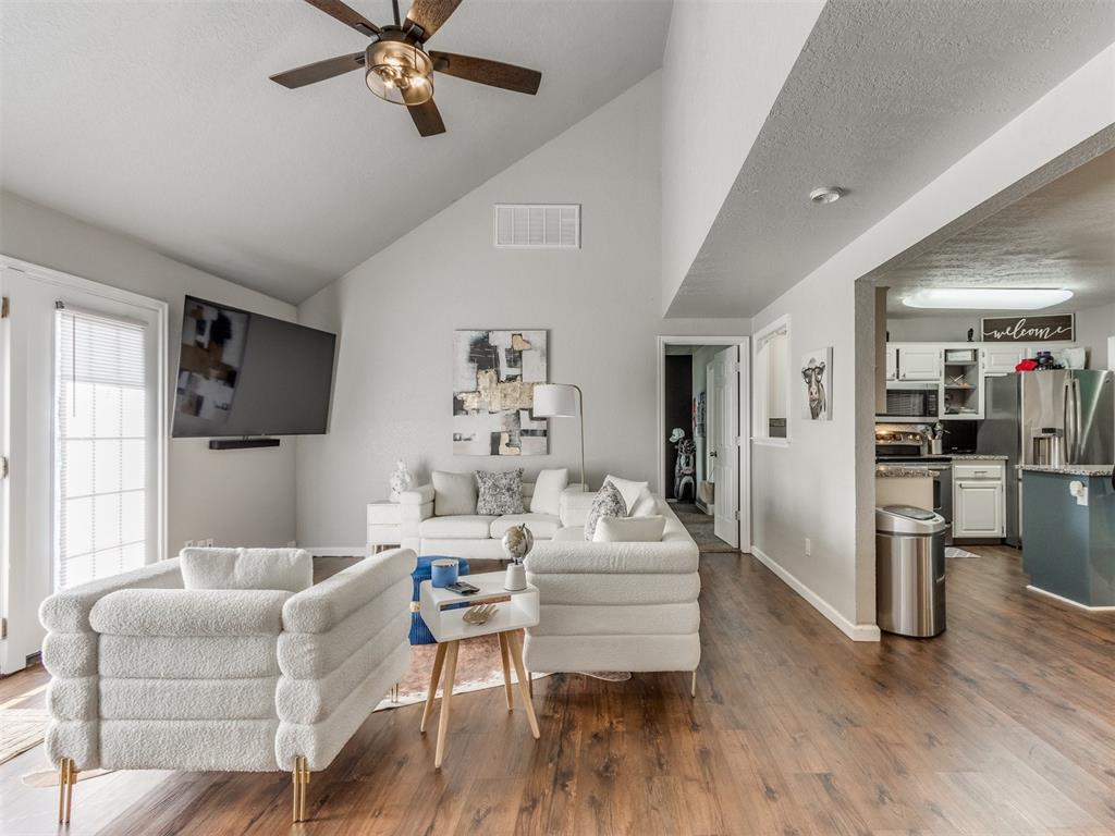 8012 Wilshire Ridge