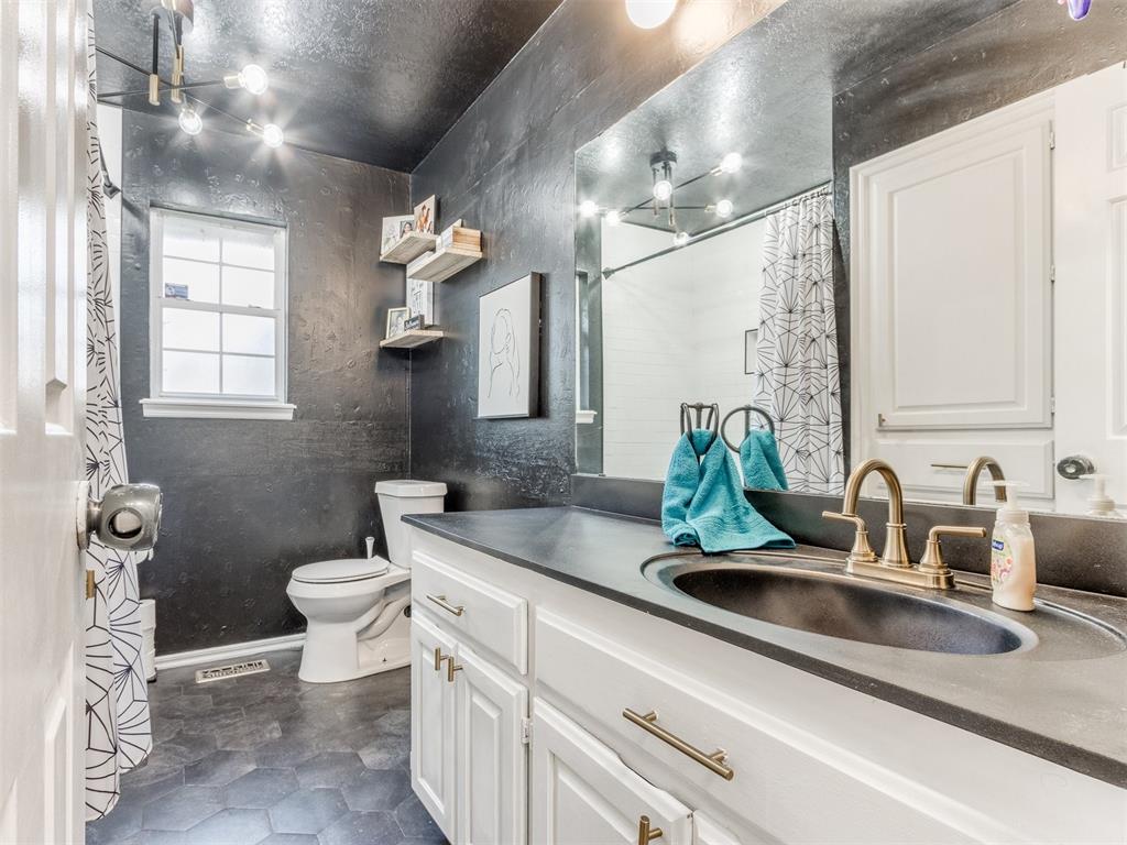 8012 Wilshire Ridge