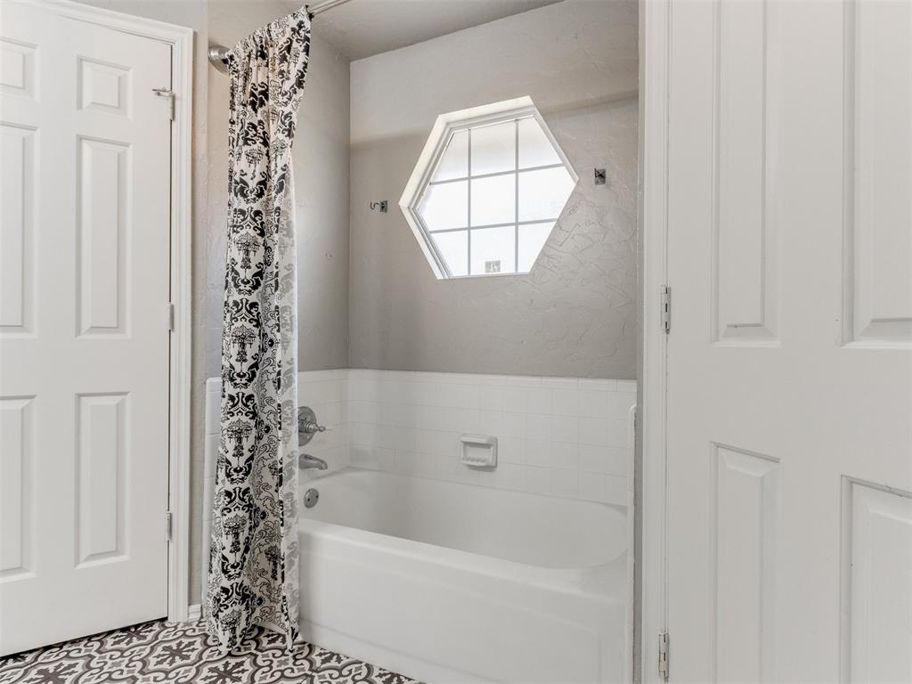 8012 Wilshire Ridge