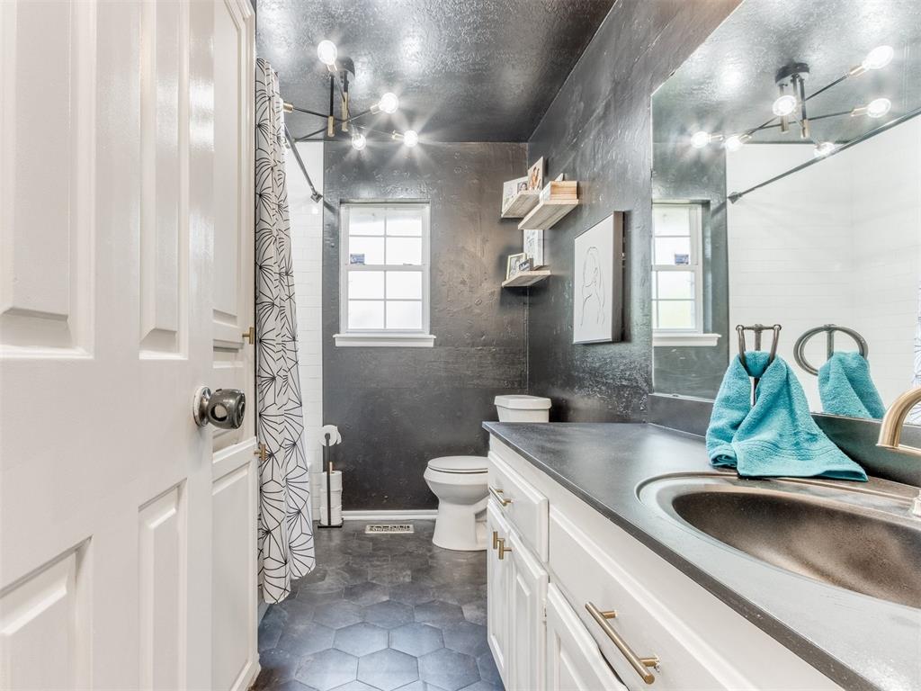 8012 Wilshire Ridge