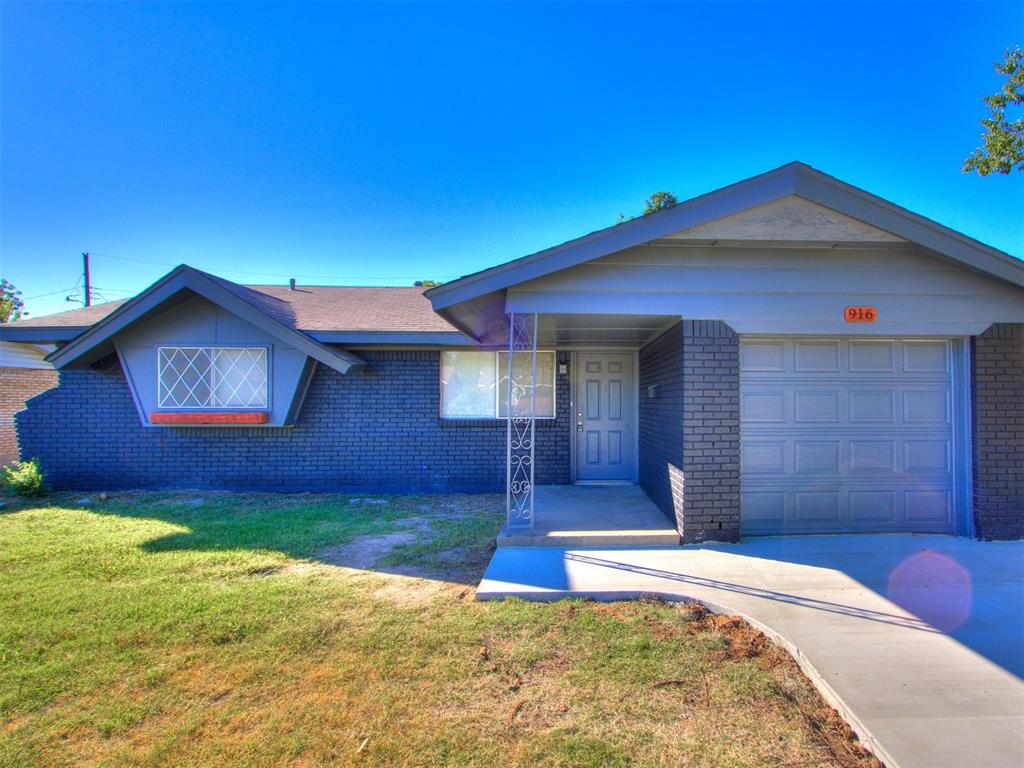 916 W Main Street