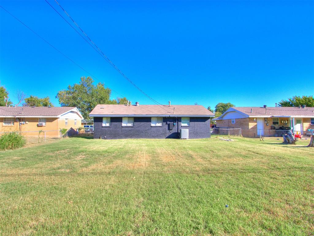 916 W Main Street