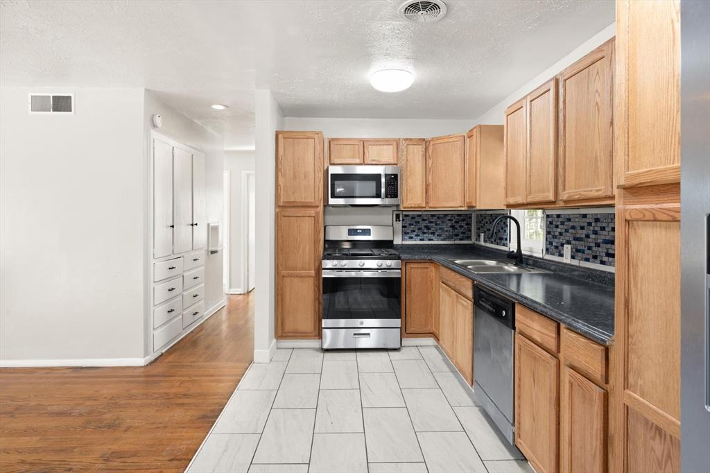 2329 Eagle Drive