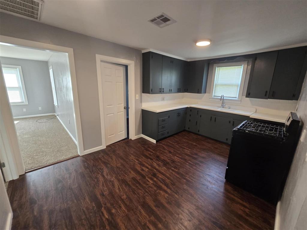 208 SE 2ND Street