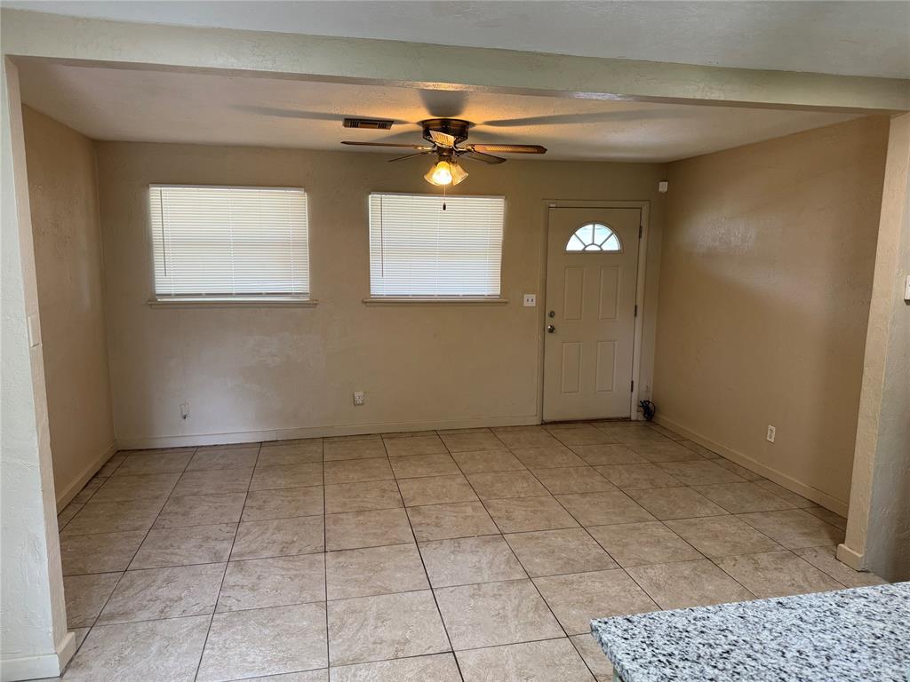 933 NW 22nd Street