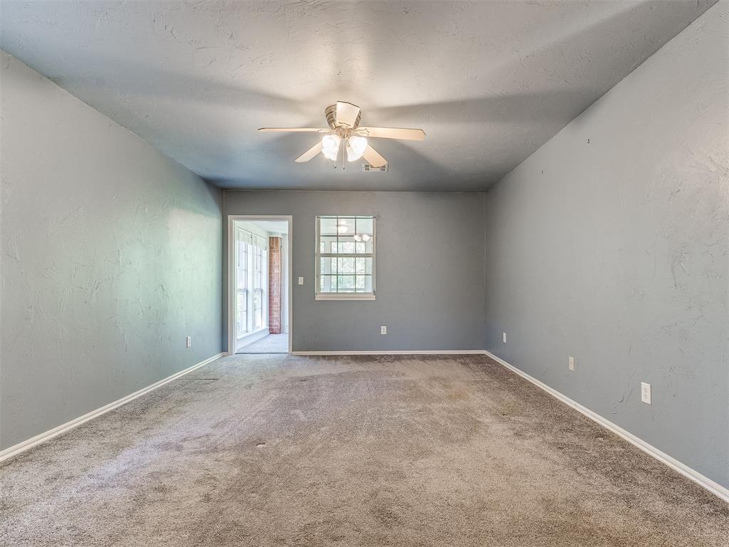 751 Kingsgate Road