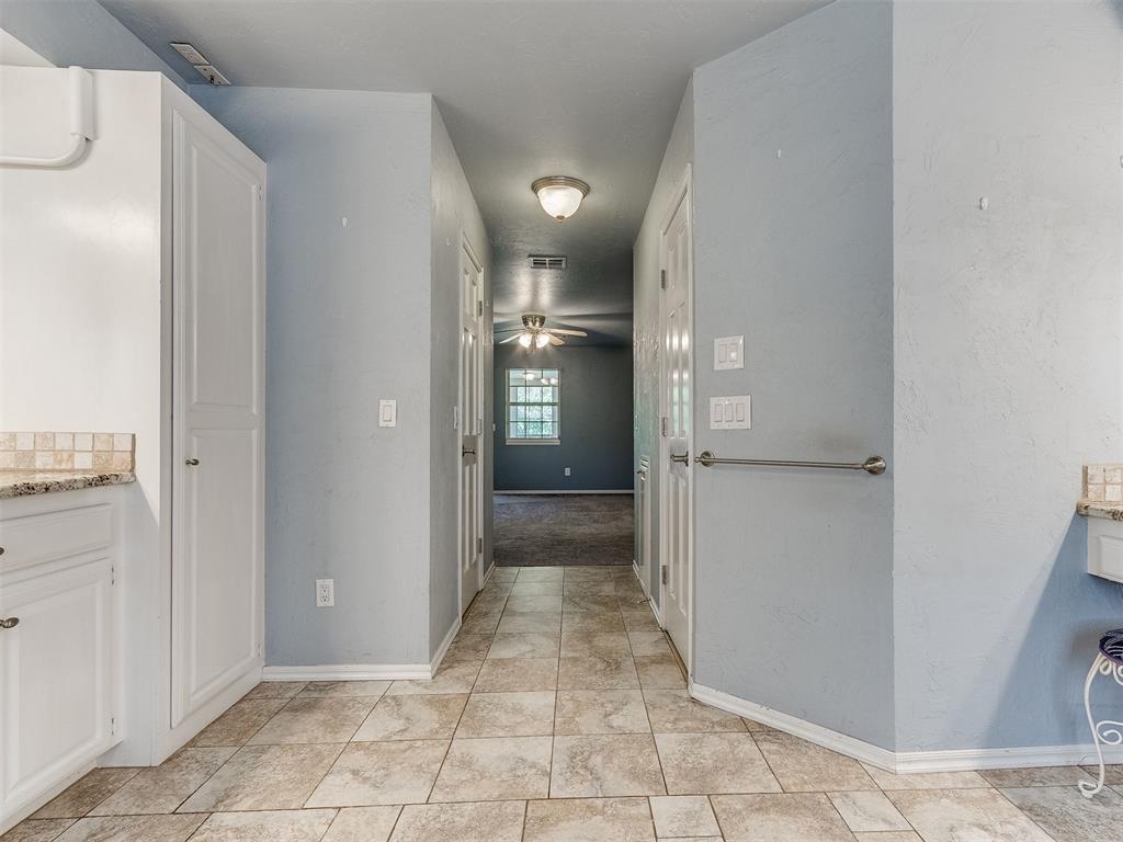 751 Kingsgate Road