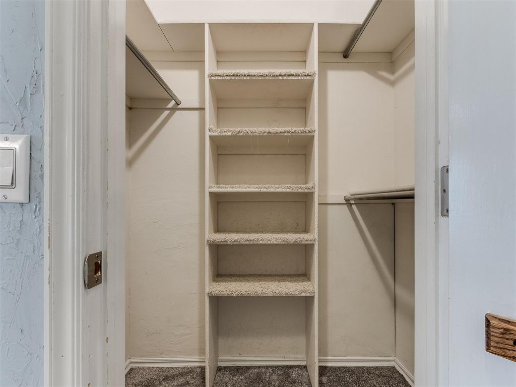 751 Kingsgate Road