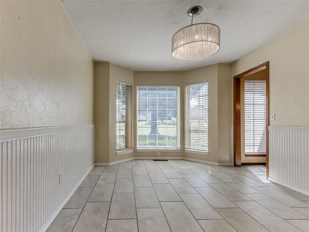 751 Kingsgate Road