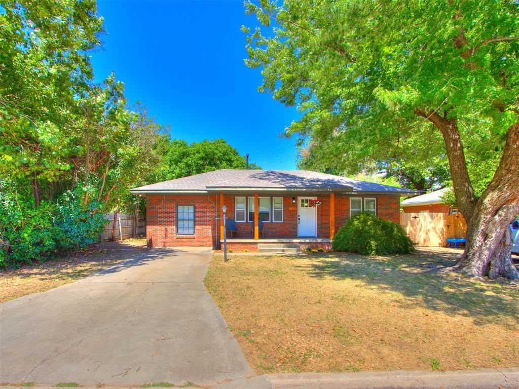 1527 Camden Way