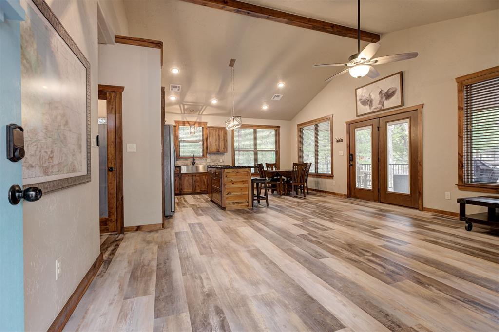 513 NW Eagles Landing Place