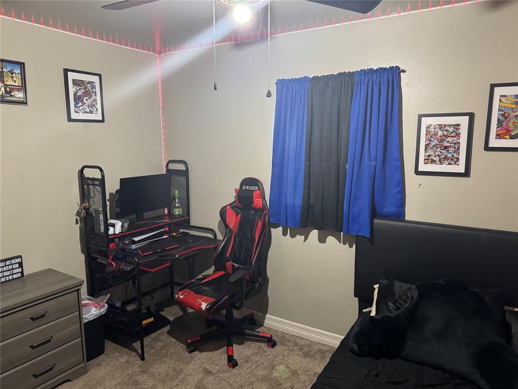 633 SW 1st Place