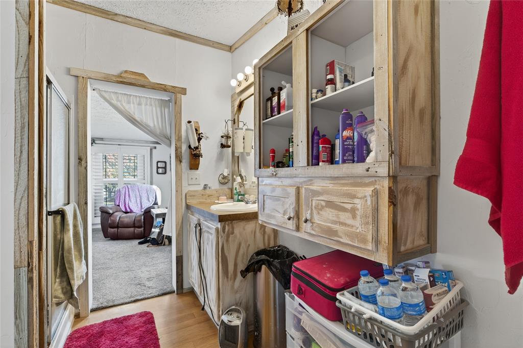 16759 Leah Lane