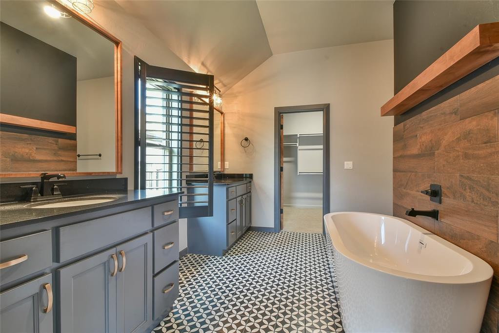 320 Maybury Drive
