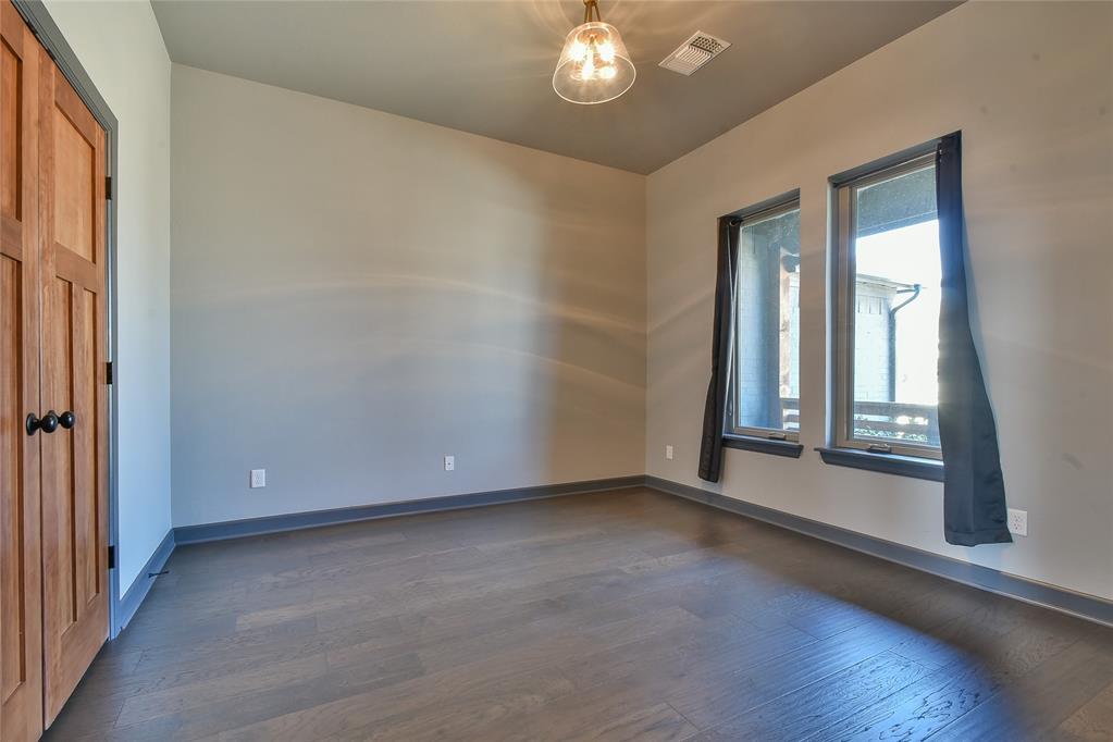 320 Maybury Drive