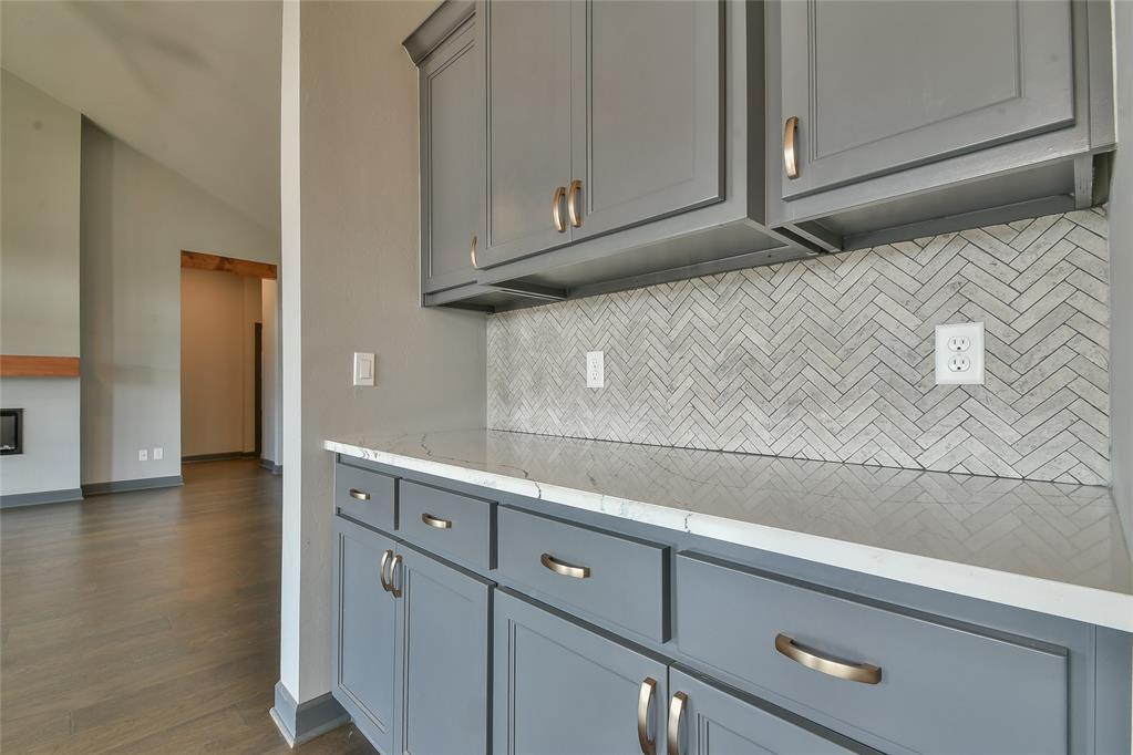 320 Maybury Drive