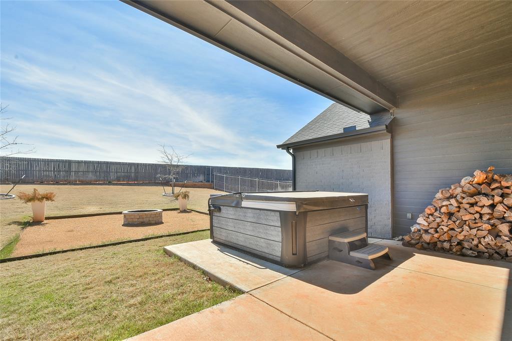 320 Maybury Drive