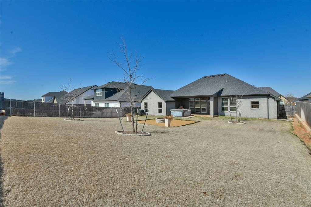 320 Maybury Drive