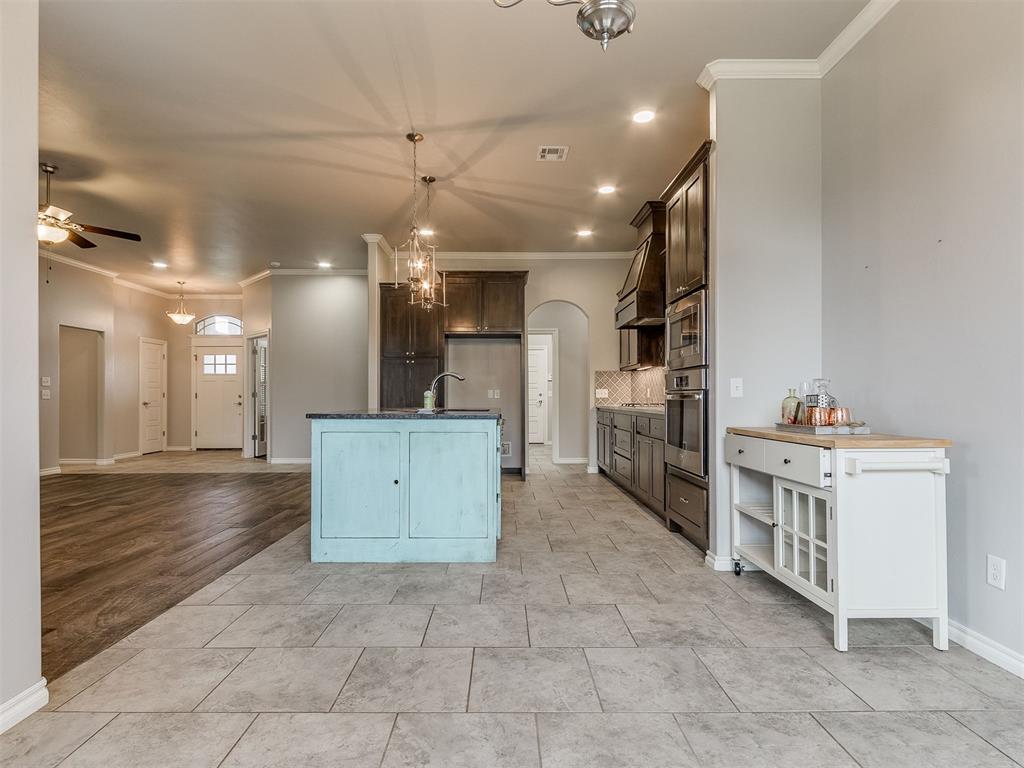 11313 SW 41st Terrace